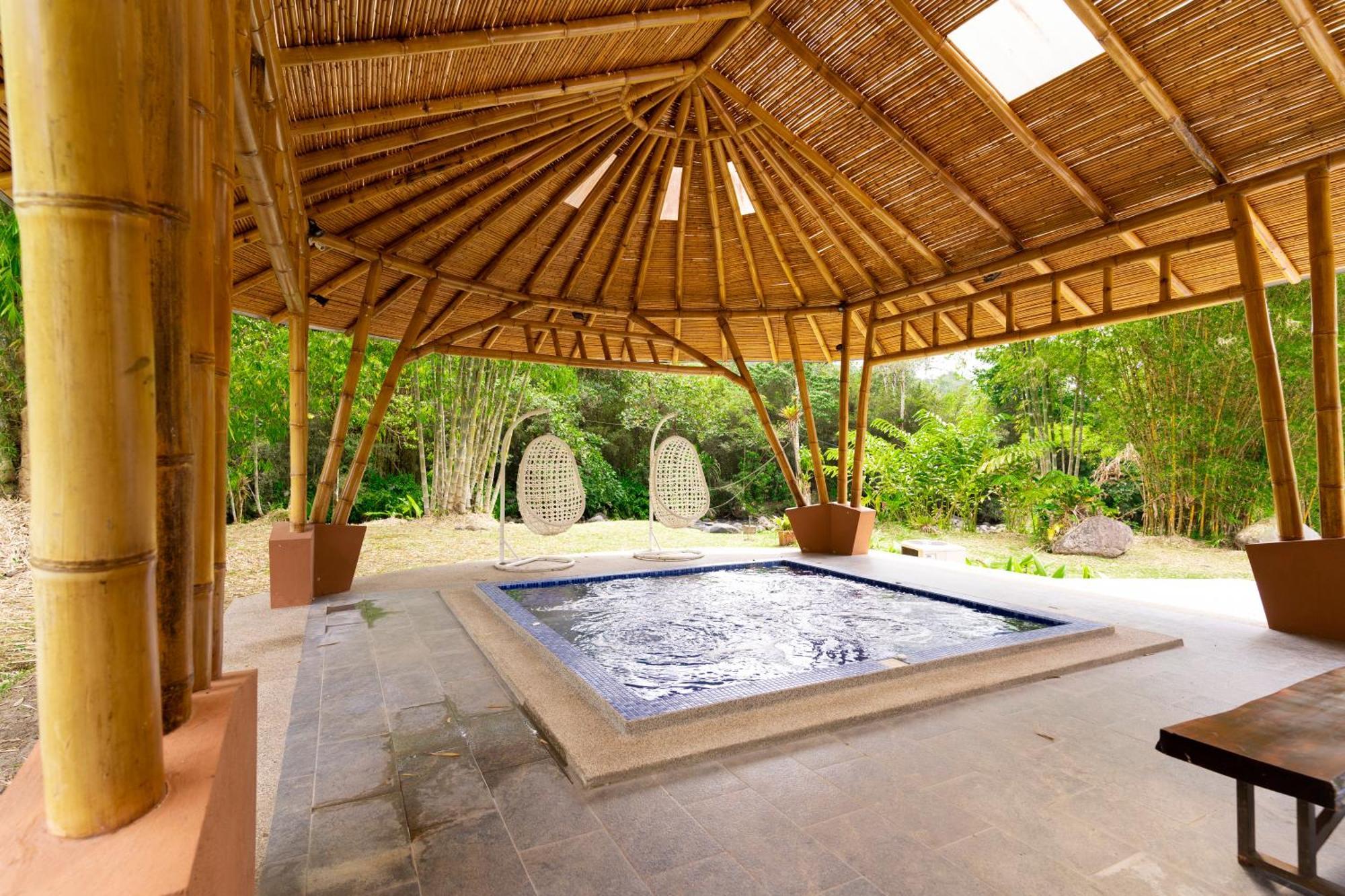 Mindo Garden Lodge And Wildlife Reserve Екстер'єр фото