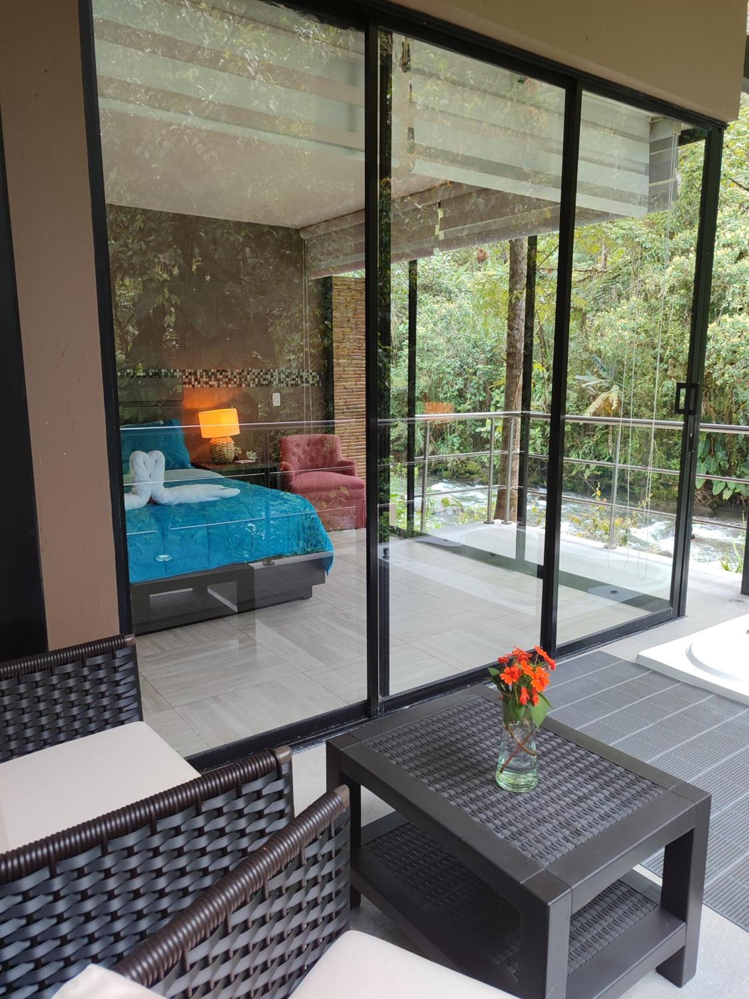 Mindo Garden Lodge And Wildlife Reserve Екстер'єр фото